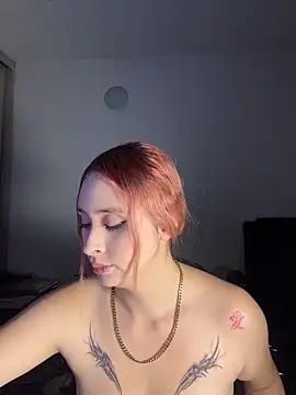 Webkamerová show Sophia_LuxxX