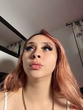 Sophia_LuxxX Chat XXX in diretta