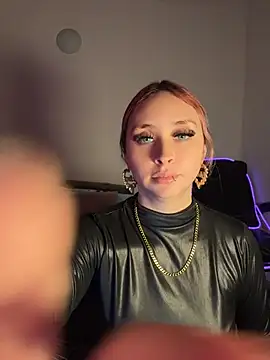 Sophia_LuxxX's Live XXX Chat