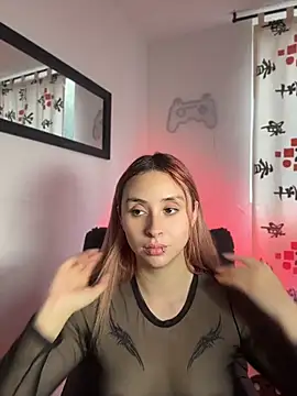 Chatroom XXX en direct de Sophia_LuxxX