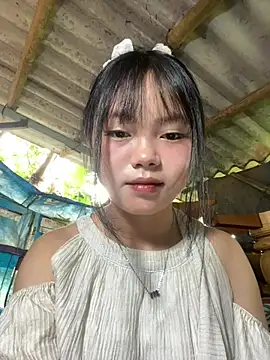 BabyLyly20 Pertunjukan Webcam