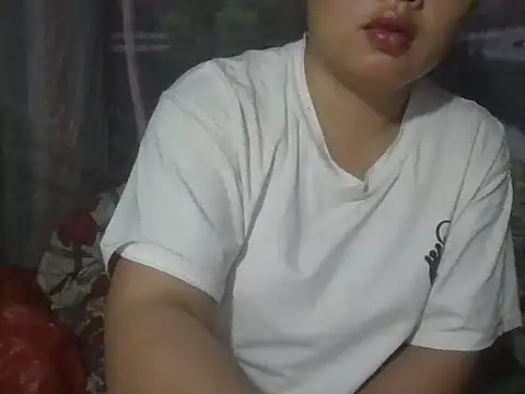 Sexy_rina11 网络视讯表演