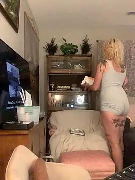 highitsmaryjane's Webcam Show
