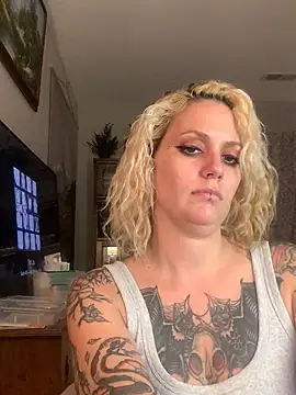 highitsmaryjane's Webcam Show