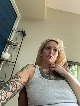 highitsmaryjane's Webcam Show