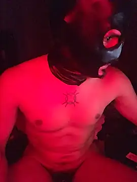 Show de Gooner_Slave na webcam