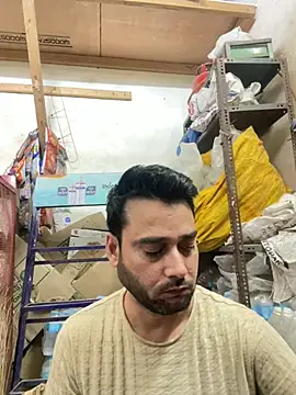 VBRAWN01's Webcam Show