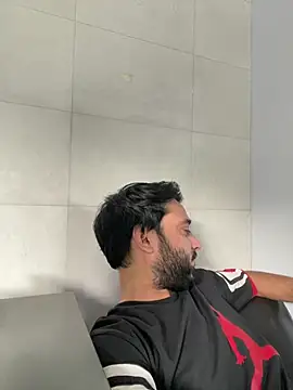 VBRAWN01 Webcam show