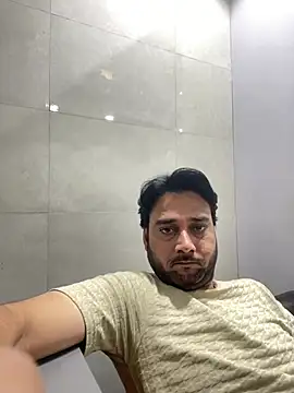 VBRAWN01 webcam show