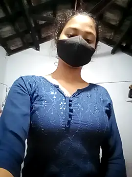 Madhuri-singh88 网络视讯表演