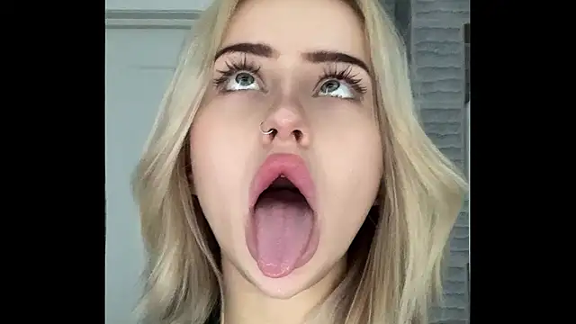 Khloy_white's Live XXX Chat
