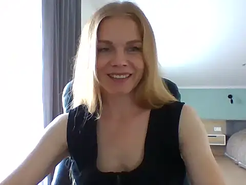 Tina5394's Live XXX Chat