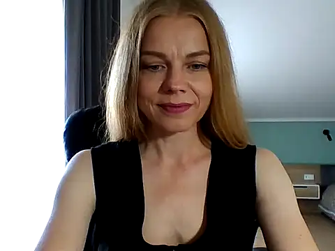 Tina5394 XXX чат на живо