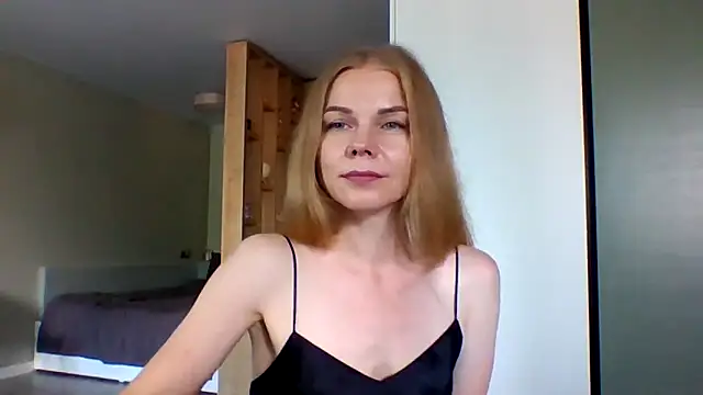 Tina5394: онлайн-секс-чат