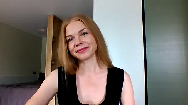 Tina5394's Live XXX Chat