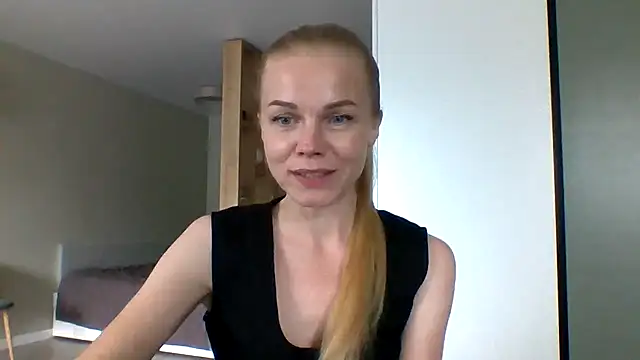 Tina5394's Live XXX Chat