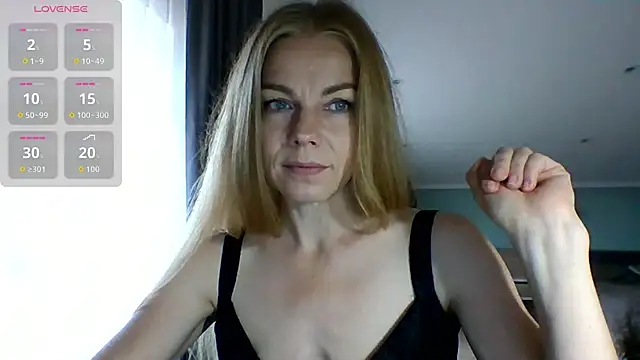 Вебкам-шоу Tina5394