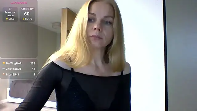 Tina5394: онлайн-секс-чат