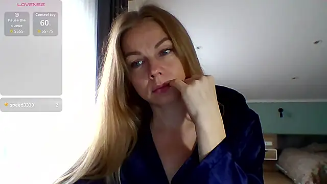 Tina5394's Live XXX Chat