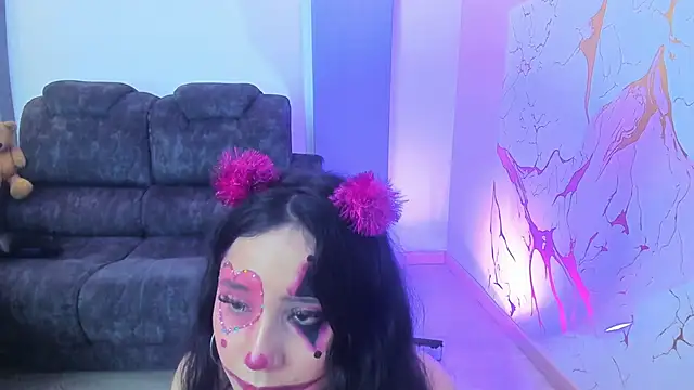 Miiarouse__'s Live XXX Chat