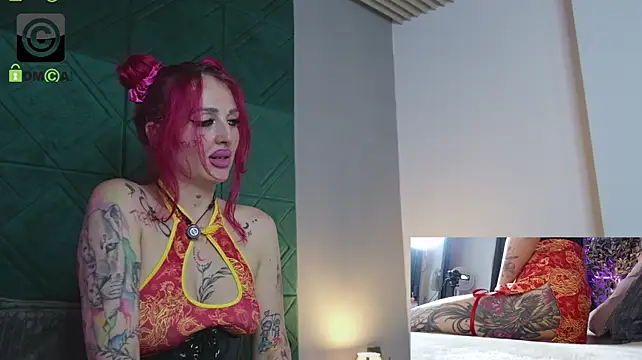 แชท XXX สดของ Quinn_Alessia