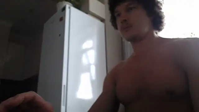 DorianSalazar1 Show in webcam