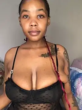 Chat XXX ao vivo de Nicole-Liam-