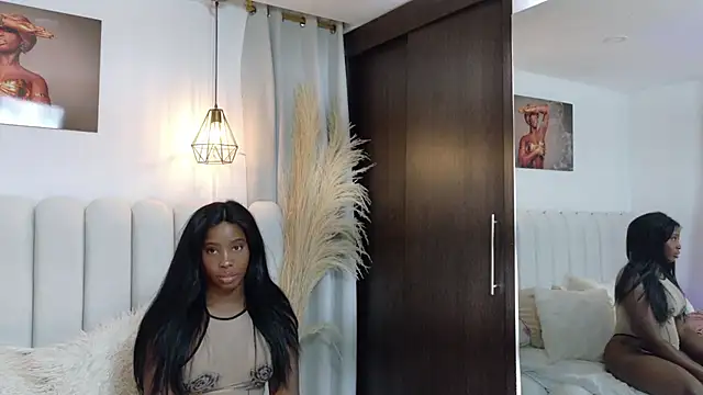 Show de Nia_Williams na webcam
