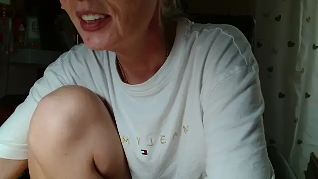 KathleenEdwards' Webcam Show