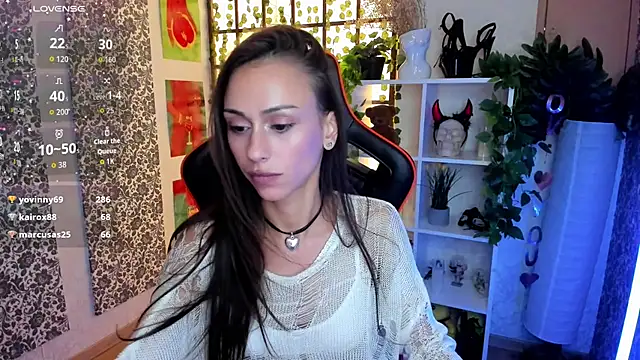 Petite_Moly's Live XXX Chat