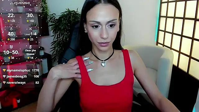 Petite_Moly – Naživo XXX chat