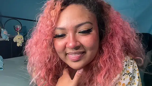 chilepinaaa Chat XXX live