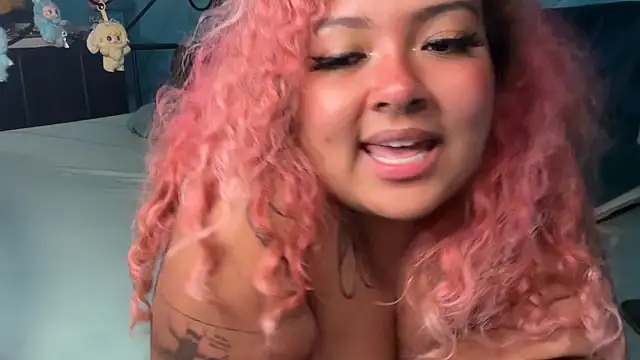 chilepinaaa – webcam-show