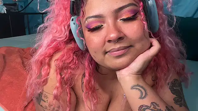 chilepinaaa Webcam-Show