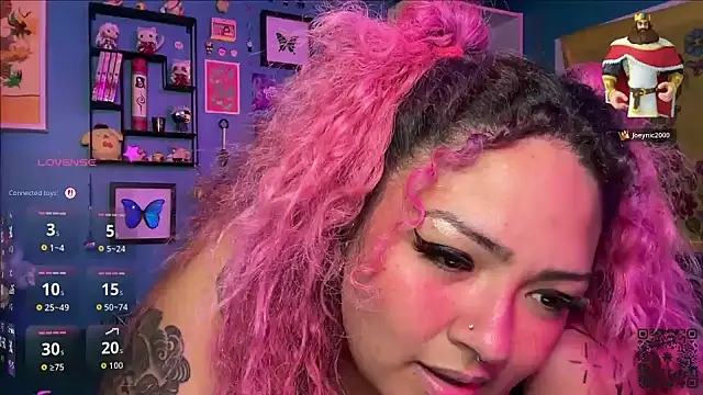 chilepinaaa's Webcam Show