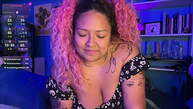chilepinaaa's Webcam Show