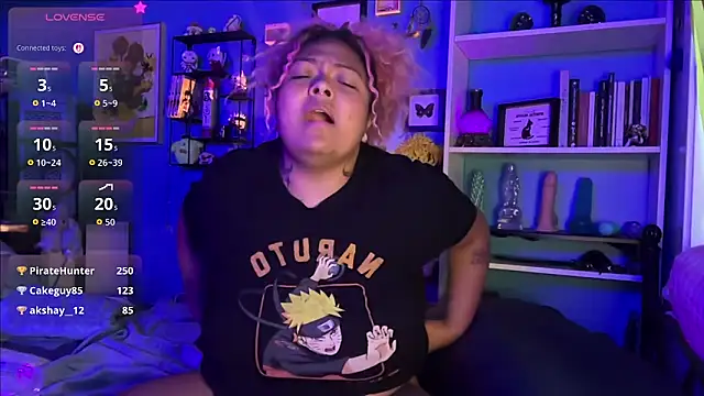 chilepinaaa's Webcam Show