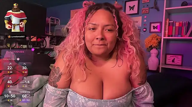 chilepinaaa Webcamshow