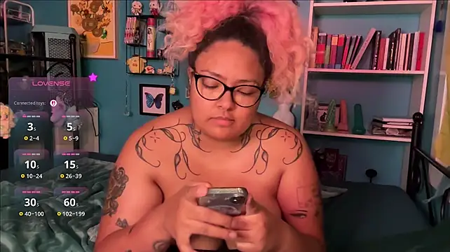 chilepinaaa's Webcam Show
