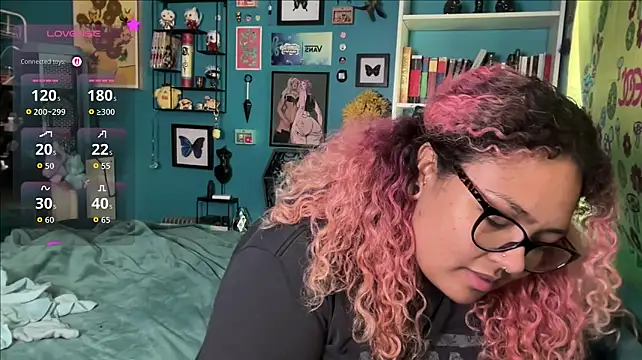 chilepinaaa's Webcam Show