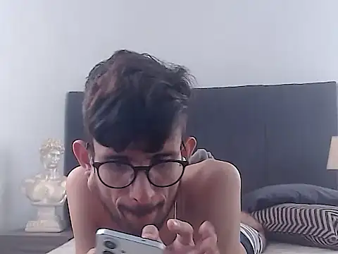 sasuke_bigcockn Webbikameraesitys