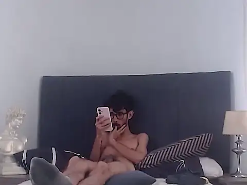 Вебкам-шоу sasuke_bigcock