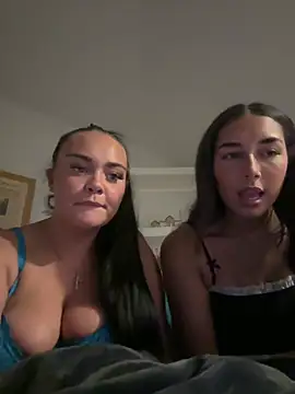 MaddisonWhitex's Live XXX Chat