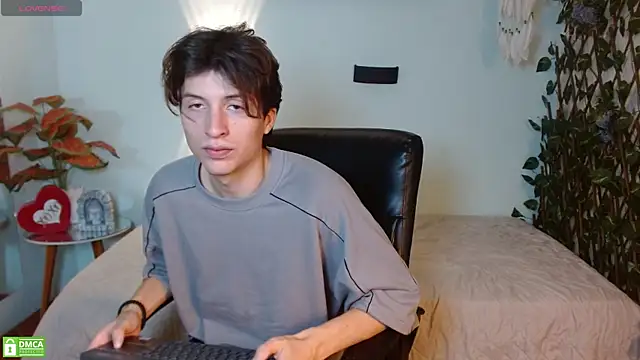 Chat +18 de Marcoviolet ao vivo