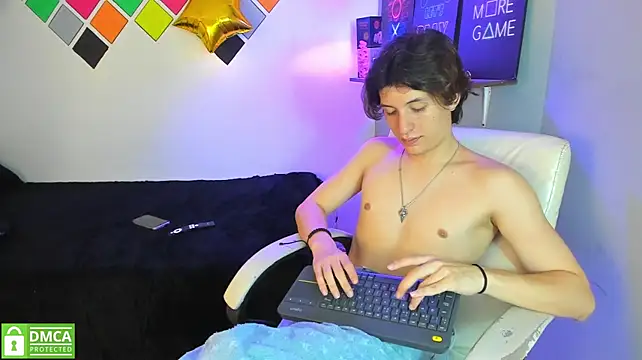 Marcoviolet Adlı Modelin Web Kamerası Şovu