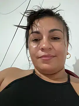kloee_kann Chat XXX in diretta