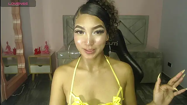 CamilaVixen_ch's Live XXX Chat