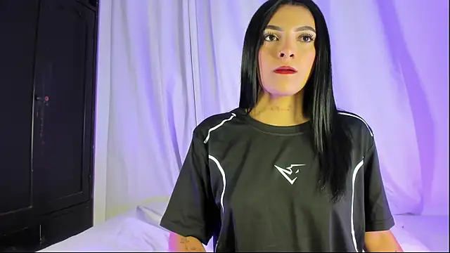 Saracortess' Live XXX Chat