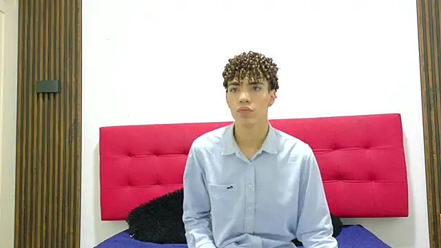 Show de Monyel_Blake na webcam