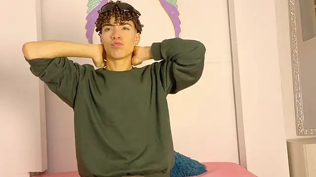 Monyel_Blaken Webbikameraesitys
